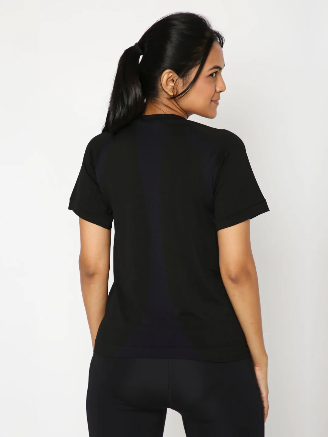 Seamless Performance Tees - Image 15