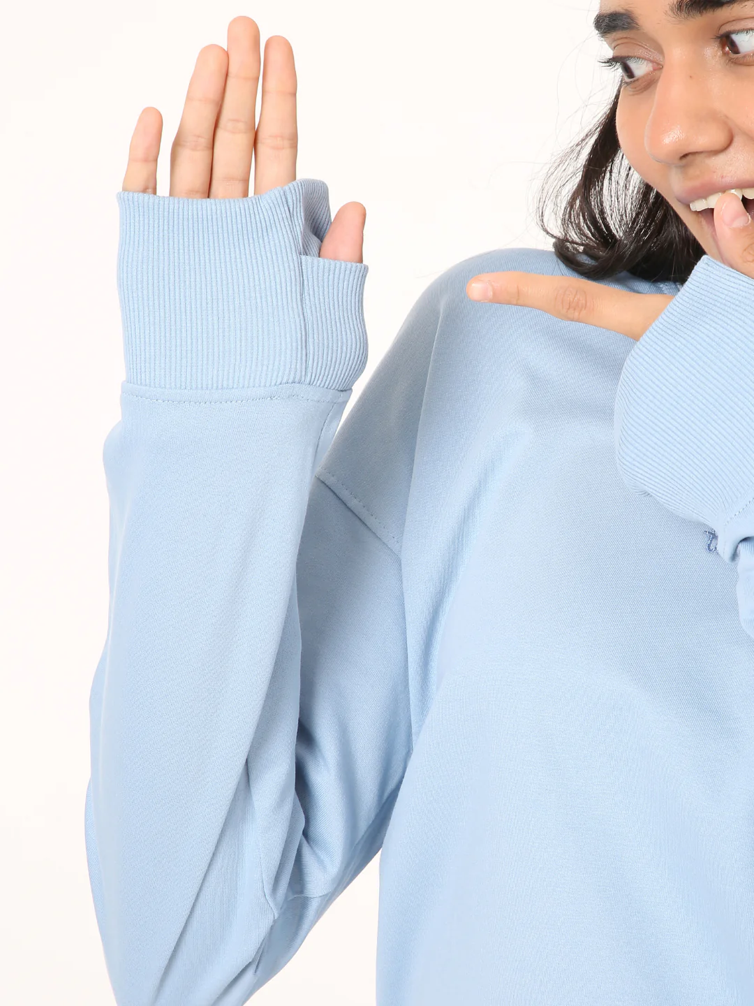 Workout Sweatshirt - Image 31